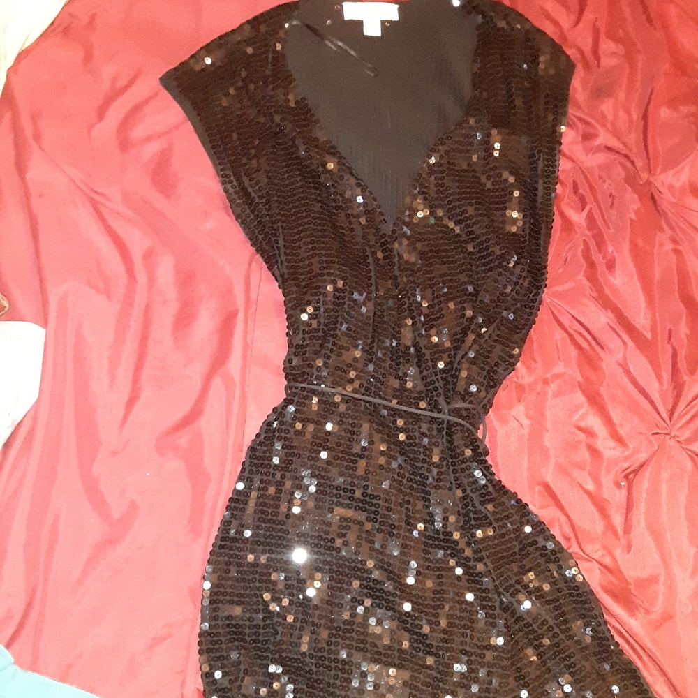 Michael Kors wrap around sequence dress
